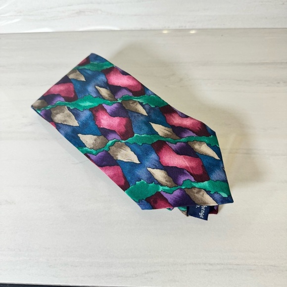 Blue and Pink Geometric Silk Tie - Picture 1 of 2